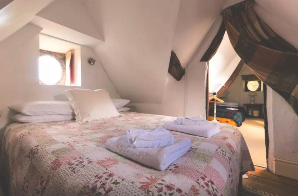Owlpen Manor Cottages Uley Екстер'єр фото