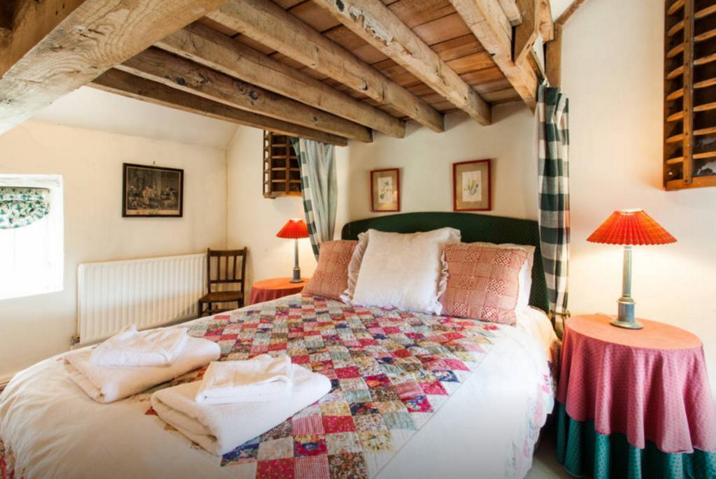 Owlpen Manor Cottages Uley Екстер'єр фото